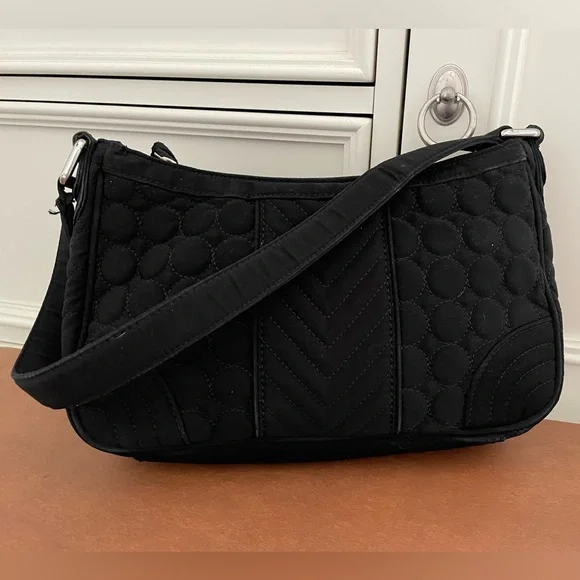 Vera Bradley EUC zip top shoulder hobo bag in quilted black - Picture 4 of 14